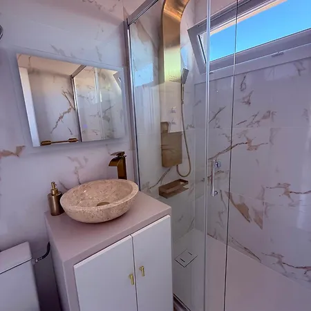 Moderne Vue Entierement Renove 乐巴凯尔斯