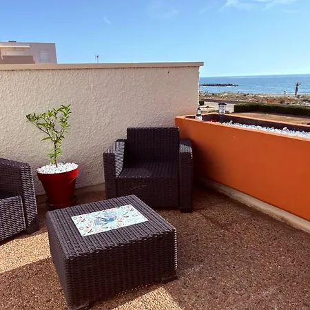 Vue Entièrement Rénové Terrasse&parking Appartement *